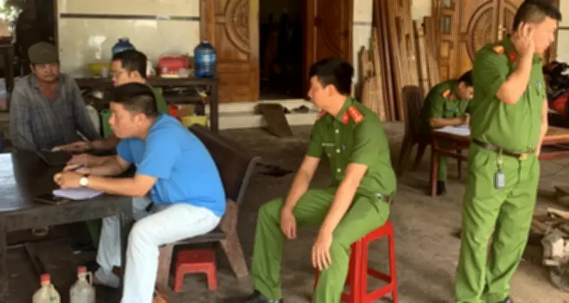 Người đàn ông tử vong với dao cắm trên ngực tại nhà riêng ở Lâm Đồng