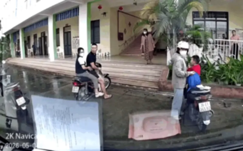 Người đàn ông tát tài xế xe tải trong sân trường mầm non ở Bắc Ninh