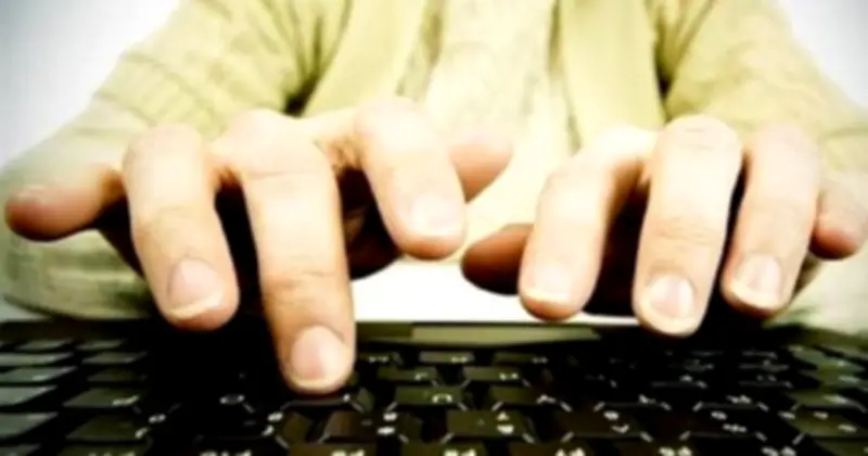 Người nhà Phó Chủ tịch Thép Tiến Lên bị phạt gần nửa tỷ vì bán chui cổ phiếu