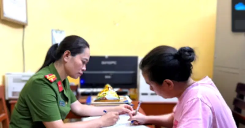 Người phụ nữ chiếm đoạt 650 triệu đồng của chồng người khác