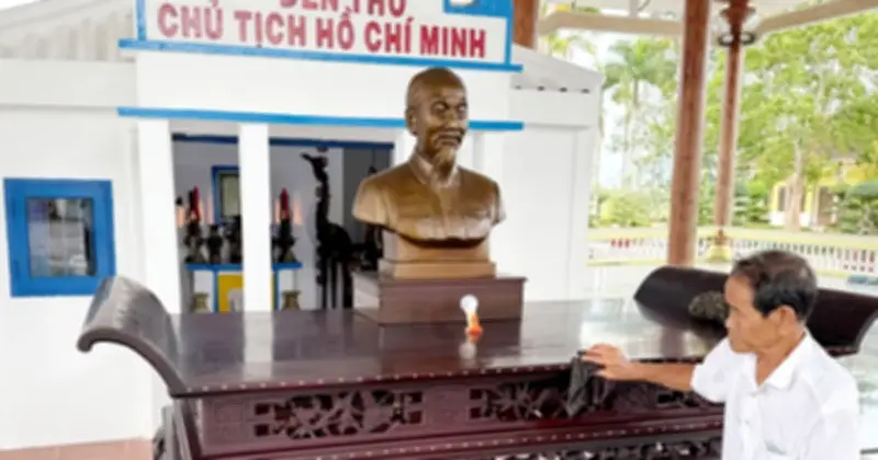 Người thương binh hơn 50 năm lặng lẽ giữ gìn đền thờ Bác Hồ ở Cà Mau