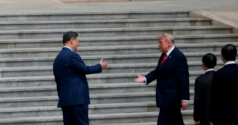 Ngôn ngữ cơ thể của ông Trump trong cuộc gặp Chủ tịch Tập Cận Bình