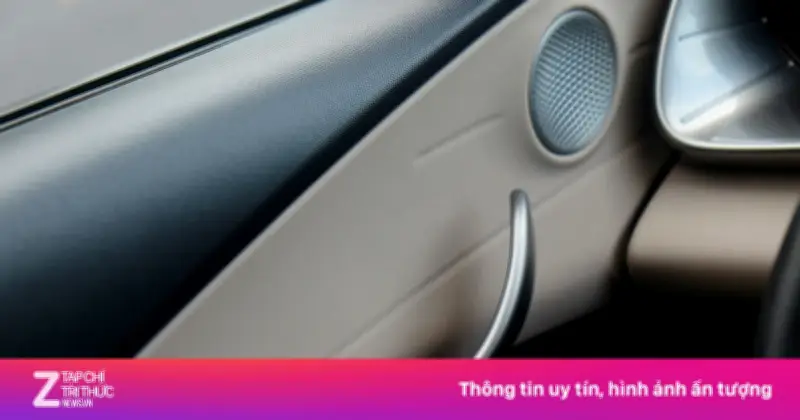 Nguyên nhân khiến cửa ôtô không mở được từ bên trong và cách xử lý