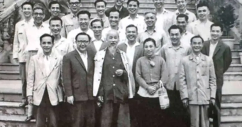 Nguyên Phó chủ tịch nước Nguyễn Thị Bình kể về những lần gặp Bác Hồ