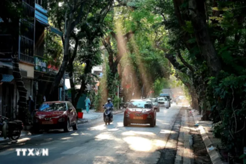 Ngày 27/5: Miền Bắc tiếp tục nắng nóng, Hà Nội có nơi trên 40 độ