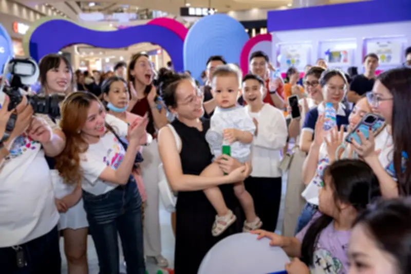 Ngày hội thôi nôi lớn nhất Việt Nam: 680 em bé tham dự