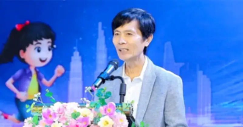 Nhà báo 40 năm cầm bút ra sách về những hành trình đi để thương