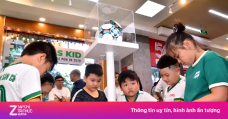 Nhà sách FAHASA hòa cùng không khí World Cup 2026 với loạt hoạt động hấp dẫn