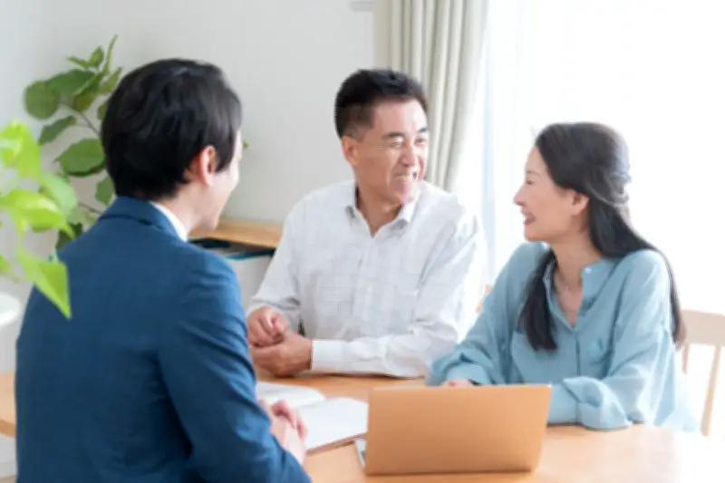 Nhiều nhân sự bất động sản, ngân hàng chuyển sang tư vấn bảo hiểm