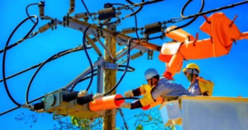 Nhân viên EVNHCMC thắp sáng vùng sâu bằng trái tim yêu thương và trách nhiệm