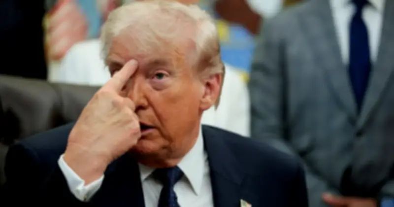 Nhân viên FAA bị truy tố vì dọa giết Tổng thống Trump qua email