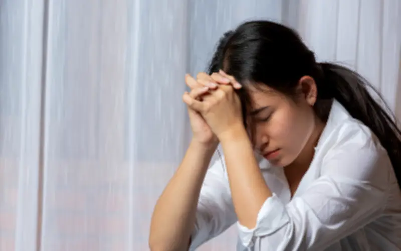 Những cung hoàng đạo hay tự làm khổ mình vì suy nghĩ nhiều