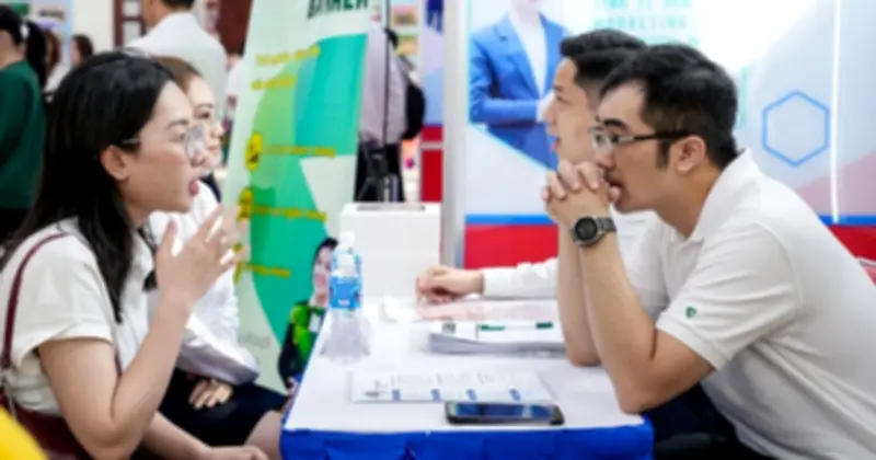 Nhảy việc trở thành xu hướng: Người trẻ sẵn sàng rời đi vì thu nhập và cơ hội