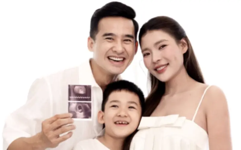 Niềm vui của vợ chồng Thủy Diệm sau một thập kỷ bên nhau