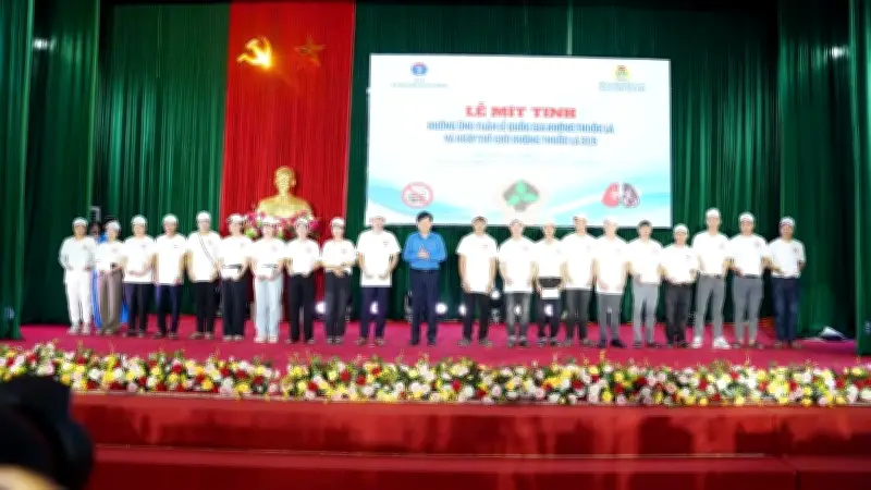 Ninh Bình tổ chức mít tinh hưởng ứng Tuần lễ Quốc gia không khói thuốc lá 2026