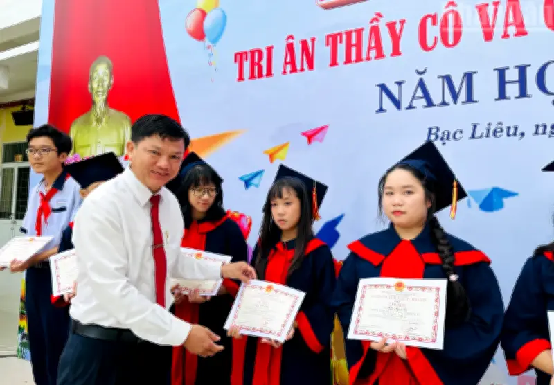 Năm học 2025-2026: Nhiều trường tại Cà Mau đạt thành tích xuất sắc trong dạy và học