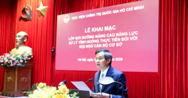 Nâng cao năng lực cán bộ cấp xã trong mô hình chính quyền hai cấp