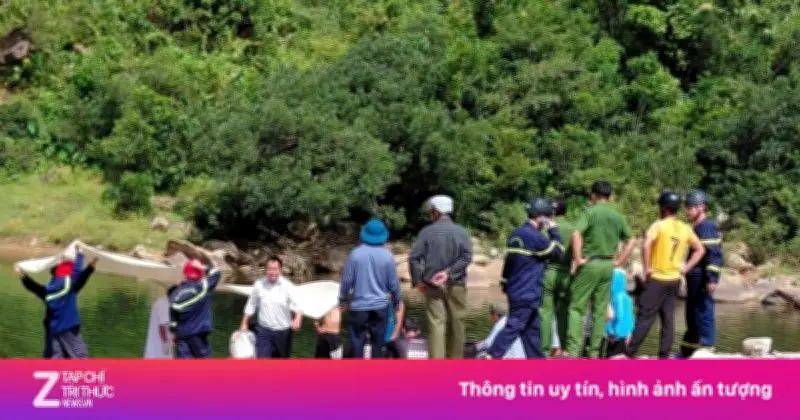 Đà Nẵng: Hai người tắm suối đuối nước tử vong thương tâm