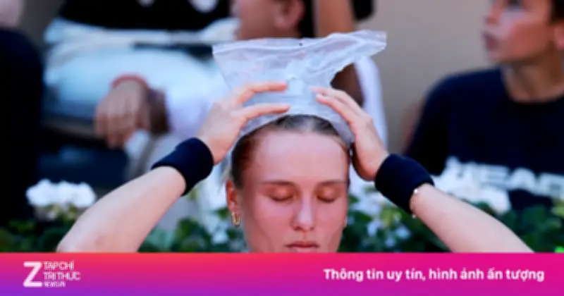 Nắng nóng 33 độ C biến Roland Garros 2026 thành ác mộng với các tay vợt