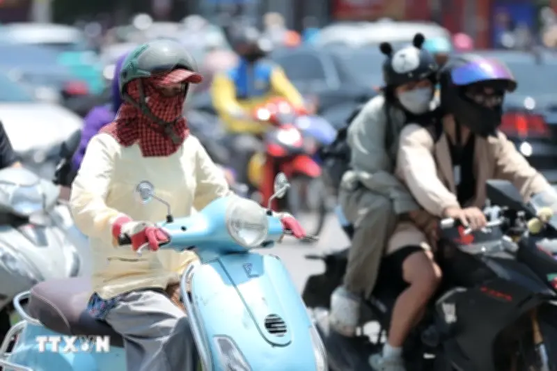 Nắng nóng ở Bắc Bộ và Trung Bộ có khả năng kéo dài đến 28/5