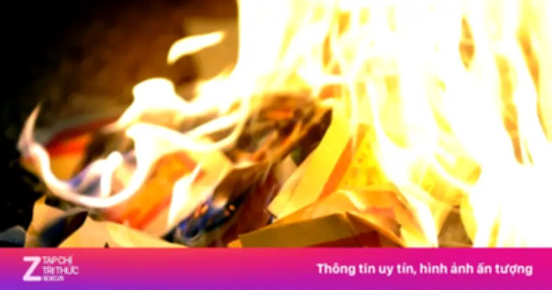 Nếp cũ: Tục thờ cúng tổ tiên và ngày giỗ đầu của người Việt