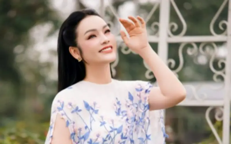 NSƯT Tân Nhàn: Từ giải nhất Sao Mai 2005 đến biệt thự 1.000m2 ven biển