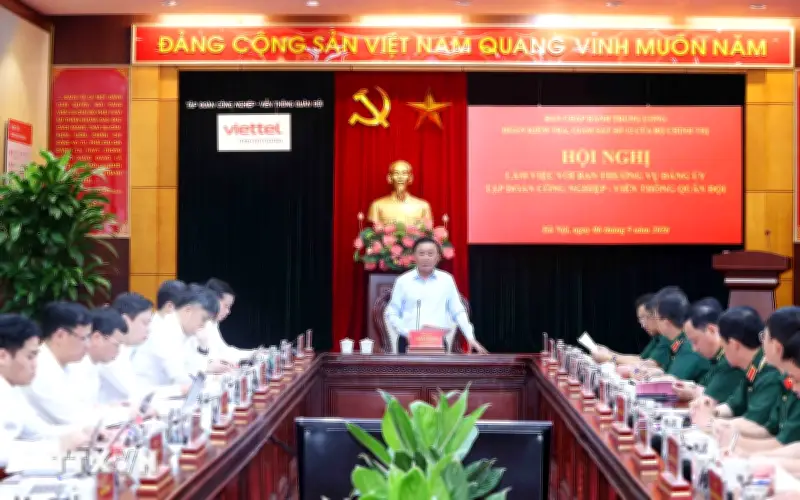 Đoàn kiểm tra số 12 làm việc với Ban Thường vụ Đảng ủy Tập đoàn Viettel