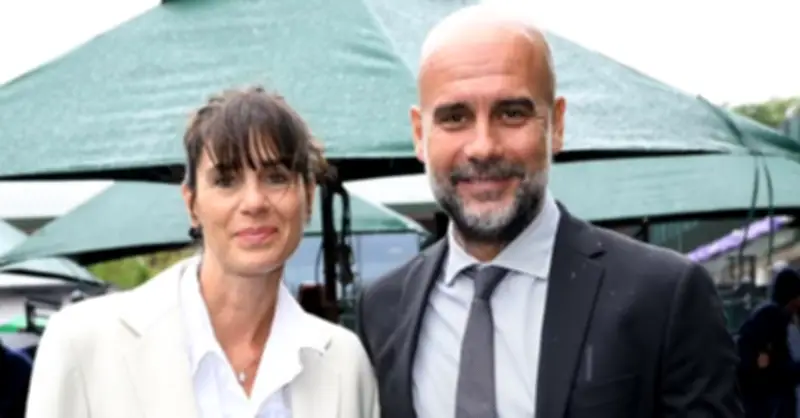 Pep Guardiola làm lành với vợ, về Barcelona sinh sống