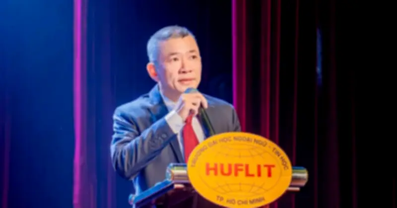 PGS-TS Trần Mạnh Hà làm Hiệu trưởng Trường ĐH Ngoại ngữ - Tin học TP.HCM