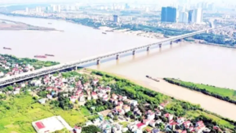 Phó Bí thư Thành ủy Hà Nội trao đổi về triển khai Luật Thủ đô 2026