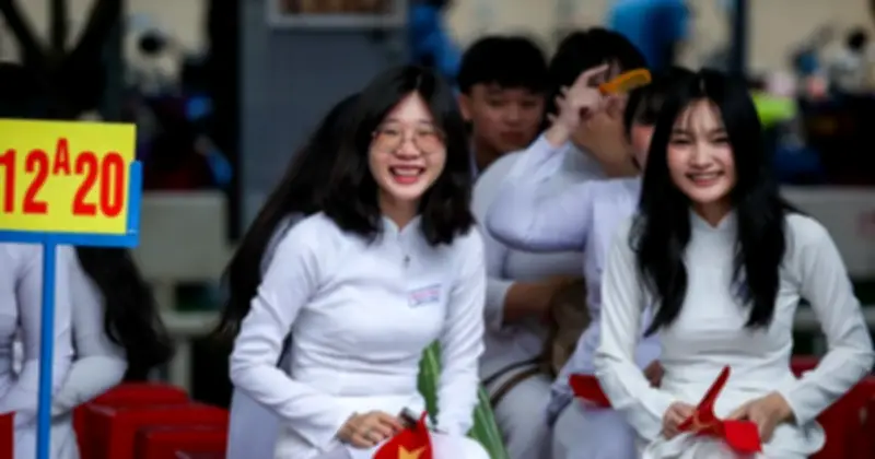 Phụ huynh tìm cách 'lách' quy định dạy thêm, chi phí tăng gấp nhiều lần