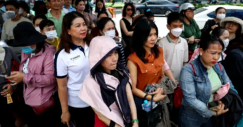 Phụ huynh và học sinh tranh luận về việc bỏ thi vào lớp 10 tại TP.HCM