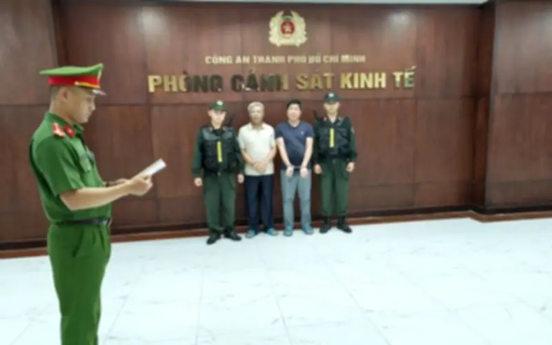 Phá đường dây sản xuất đông dược giả quy mô lớn tại TP.HCM
