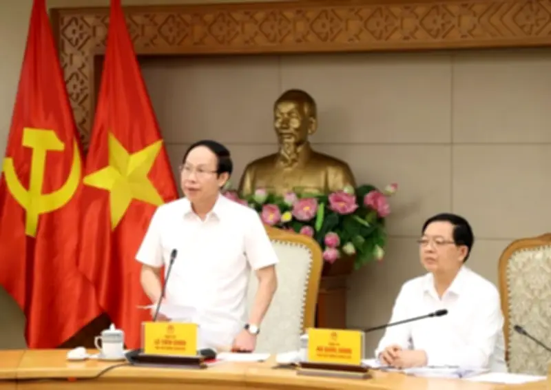 Phó Thủ tướng yêu cầu hoàn thiện nghị định xử phạt thủy sản, tháo gỡ thẻ vàng IUU