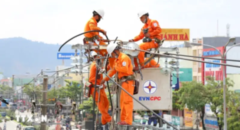 Phụ tải liên tục lập đỉnh: Giải bài toán thiếu điện trước thềm siêu El Niño
