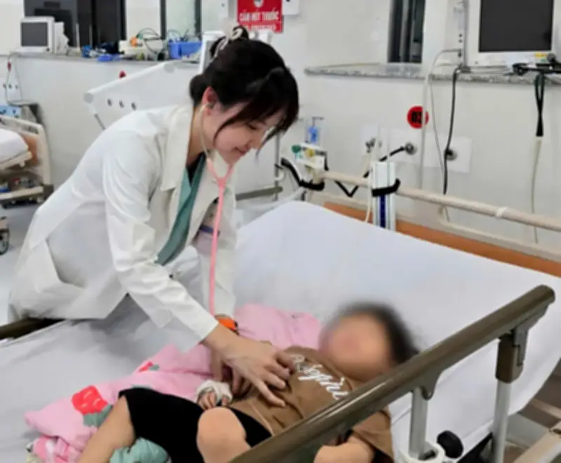 Phối hợp cung ứng máu, biệt phái cán bộ, chăm lo người lao động