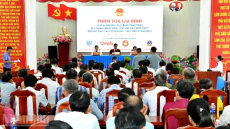 Phiên tòa giả định chống khai thác IUU thu hút ngư dân Phú Quốc