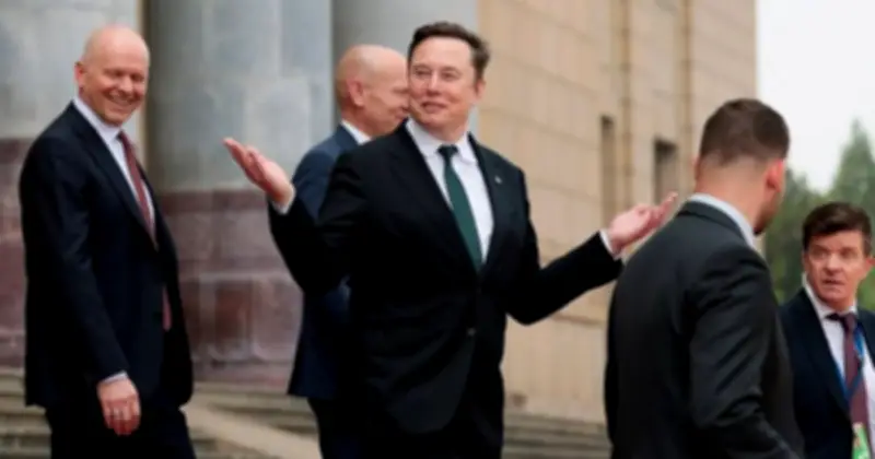 Phong cách của Elon Musk: Từ Bắc Kinh đến Nhà Trắng, luôn là tâm điểm