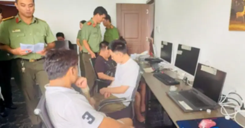 Phát hiện 85 người Trung Quốc nhập cảnh trái phép, lập đại bản doanh lừa đảo công nghệ cao tại TP.HCM