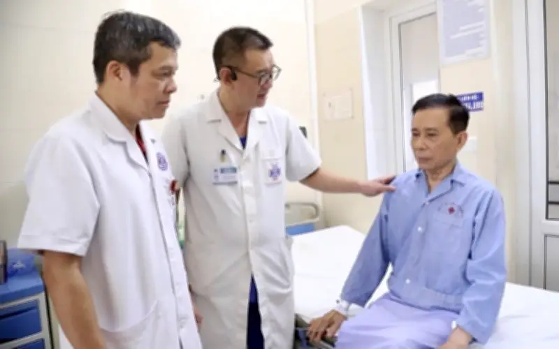 Phát hiện ung thư tuyến tiền liệt từ dấu hiệu nhiều nam giới bỏ qua