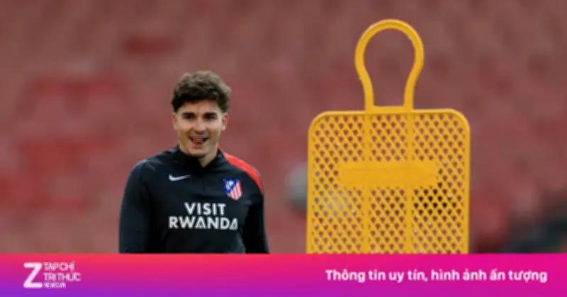 PSG sẵn sàng chi đậm vì Julian Alvarez trong kỳ chuyển nhượng hè 2026