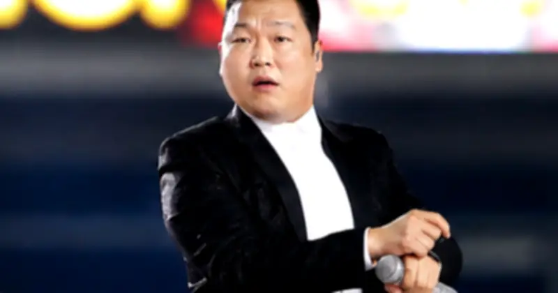 PSY xin lỗi vì tranh cãi địa điểm tổ chức concert Summer Swag 2026 tại Gwangju