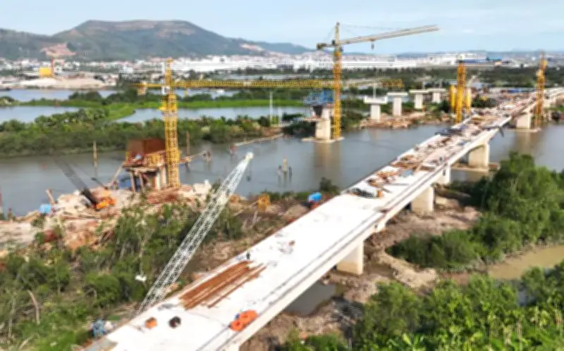 Quảng Ninh: Giao vốn sớm, triển khai sớm, giải ngân sớm để tăng tốc phát triển