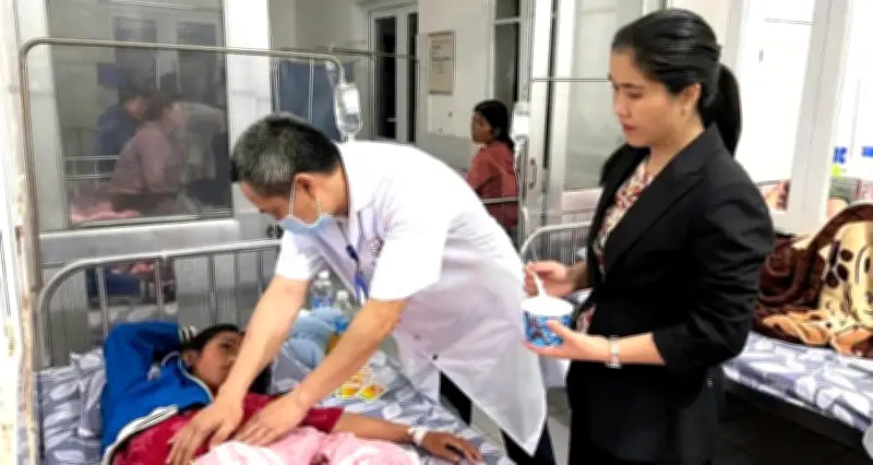 Quảng Trị: 82 người ngộ độc bánh mì, chuyển hồ sơ xử lý lên tỉnh