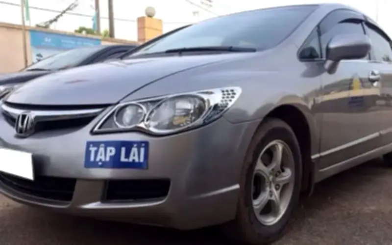 Quy định mới về thu hồi giấy phép xe tập lái từ 1/7/2026