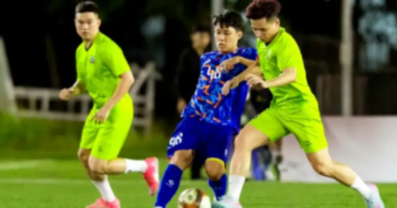 Refund FC vô địch giải FC Online Creator Championship 2024 sau loạt luân lưu nghẹt thở