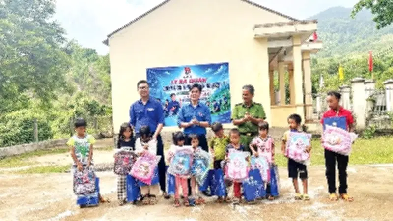 Số hóa nông thôn và thắp sáng đường quê: Chiến dịch tình nguyện hè 2026 tại Gia Lai