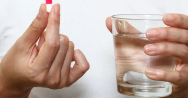 Sự thật về uống thuốc phóng xạ: Chuyên gia giải đáp lo ngại
