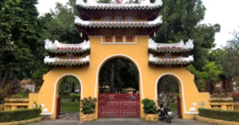 Sài Gòn xưa qua thơ văn: Từ lầu cát phố nhà đến tiếng rao đêm
