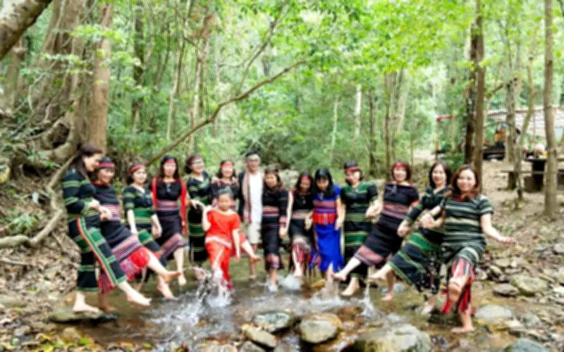 Sinh kế dưới tán rừng: Người Bana Gia Lai chuyển mình nhờ du lịch cộng đồng